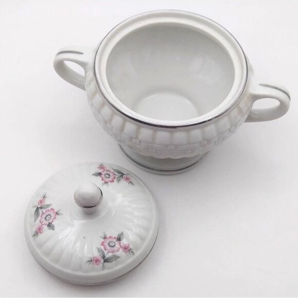 Hall China Forman Family Floral Sugar Bowl Lid Handles USA Vintage MCM Porcelain - Picture 8 of 8